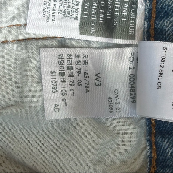 Levi’s 501 Distressed Denim Cutoff Shorts Women’s Size W31 Light Blue - Picture 7 of 8